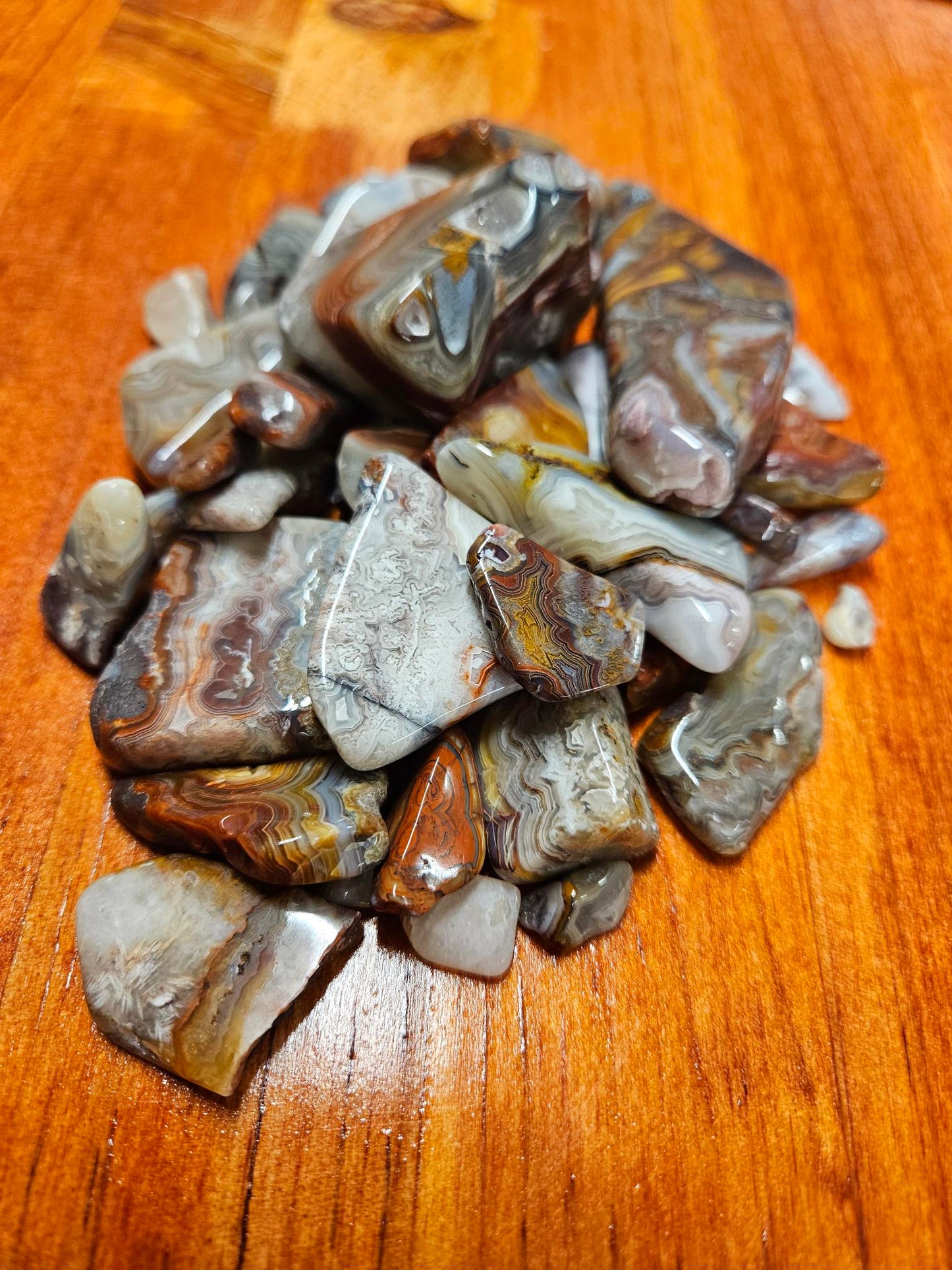 Mexican Crazy Lace Agate 1 Pound