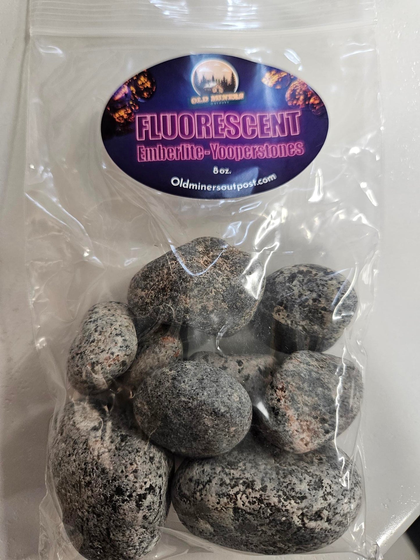 Fluorescent Emberlite - Yooperstones 8oz Baggies