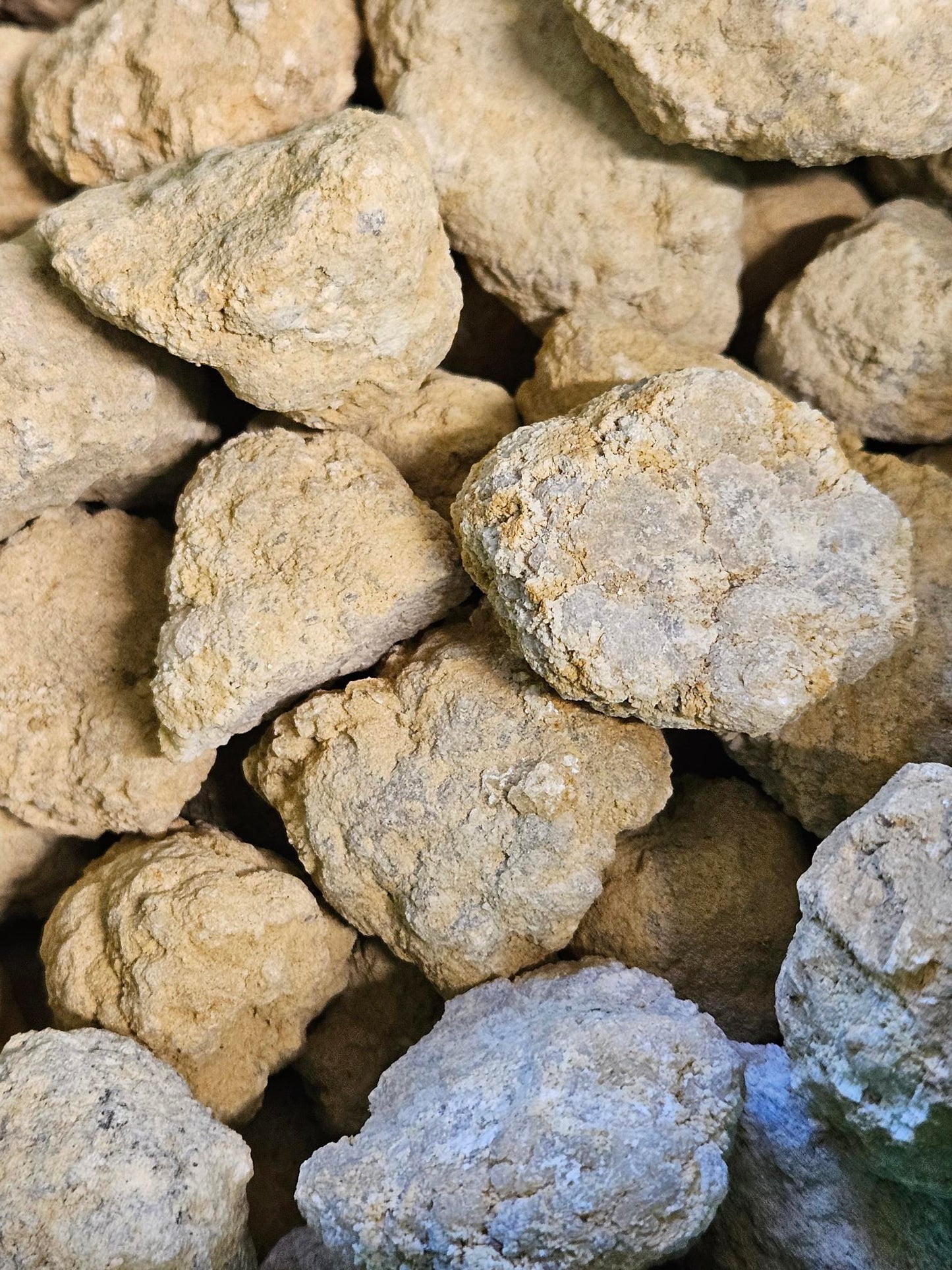 Mini Geode Bucket -Break Your Own Geodes Party Favorites Adventure Bucket Great for all events and super fun for all!!!