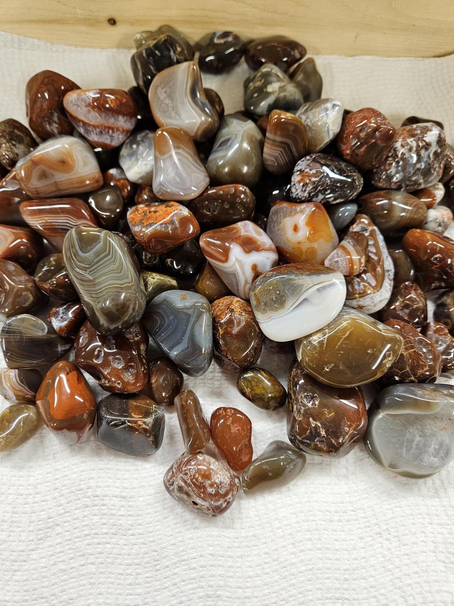 Lake Superior Agates Tumbled polished collecting gifts jewelry making Crafting 1 pound