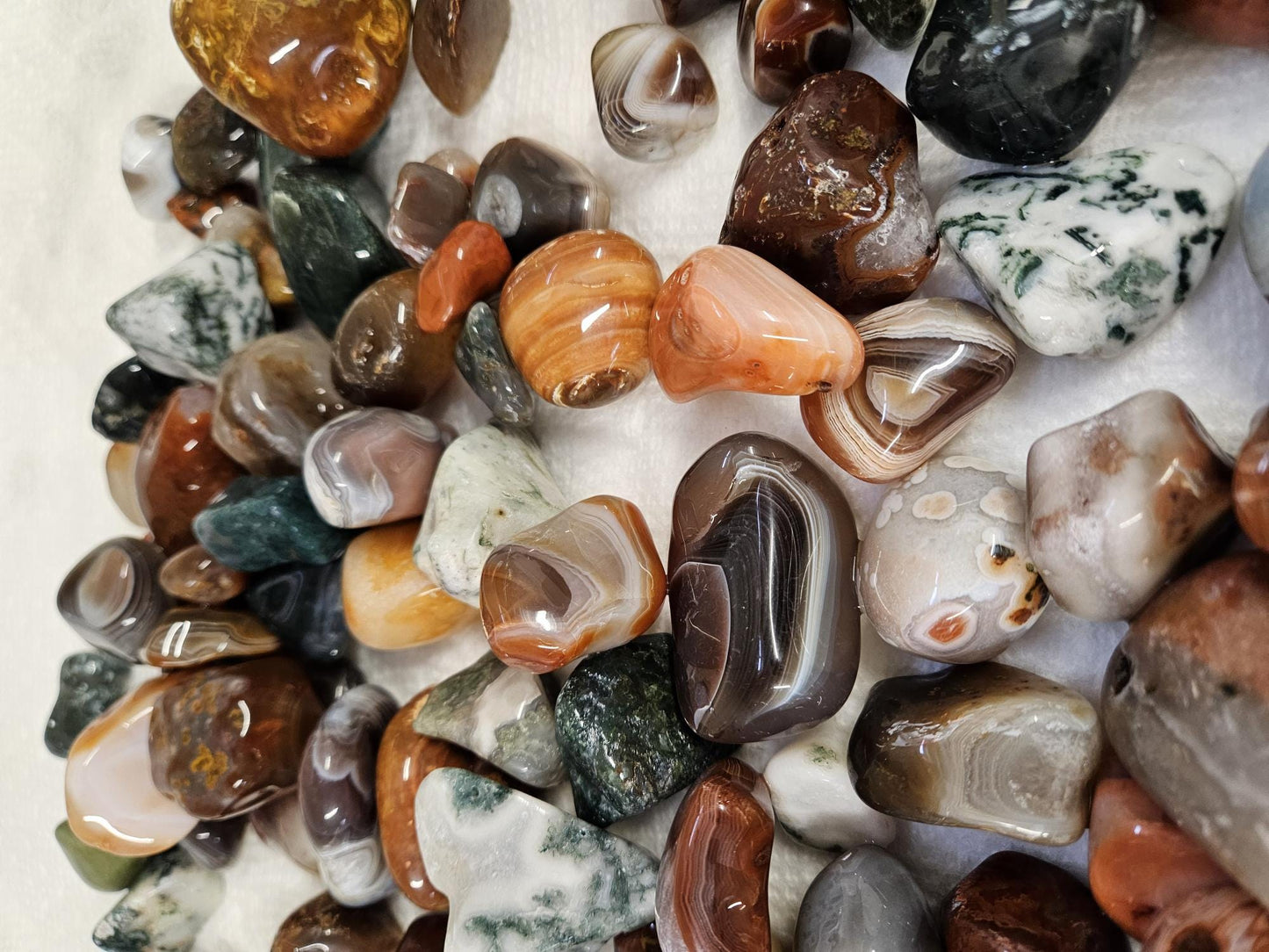 1lb Mixed Agates Tumbled-Polished Colorful Lot
