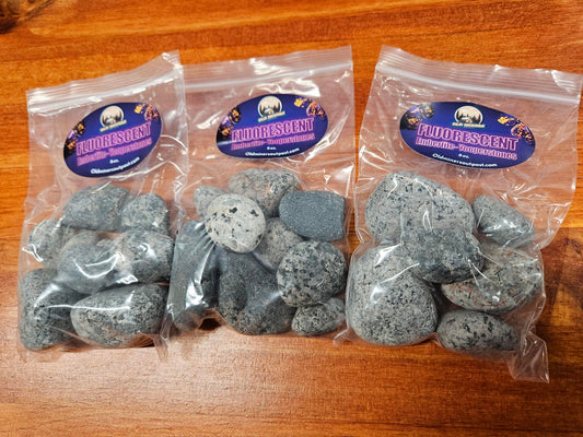 Fluorescent Emberlite - Yooperstones 8oz Baggies