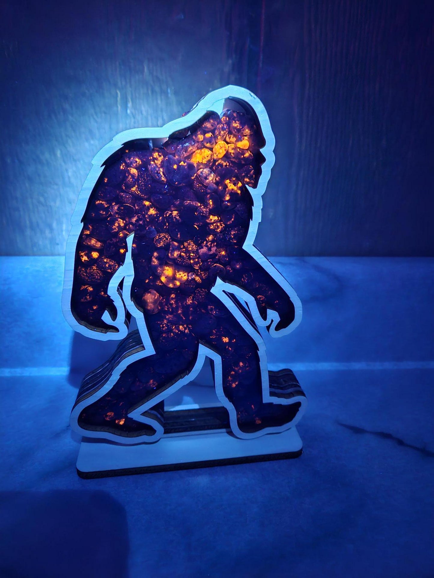Yooper Stone Shadow Box Bigfoot Sodalite Glow UV Rocks